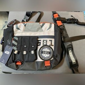 NWT Star Wars Captain Rex Tactical Sling by Heroes and Villains.